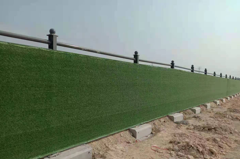 C2款小草綠鋼圍擋高效送達(dá)客戶現(xiàn)場！